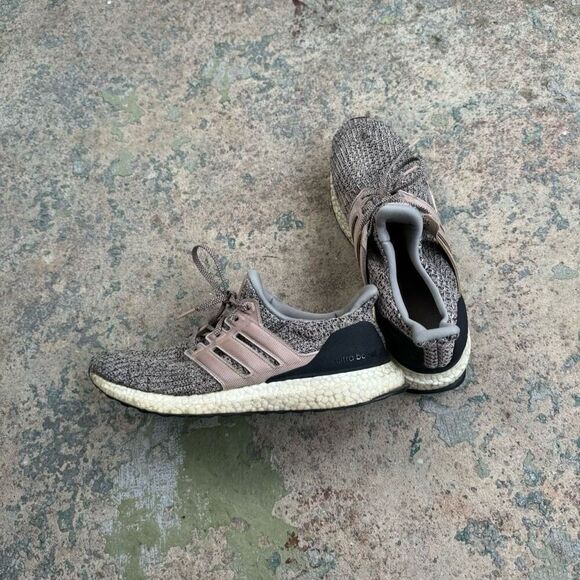 Adidas Ultraboost 4.0 Ash Pearl Running Shoes